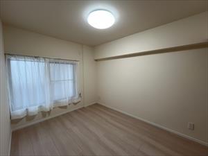 洋室（約6帖）1