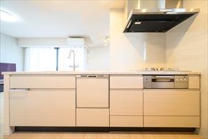 洋室（約8.3帖）1