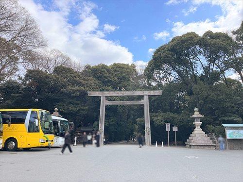 熱田神宮まで1580m