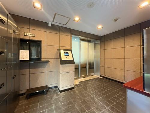 エントランス-2(2026年2月撮影)