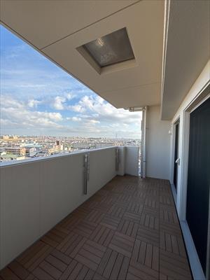 ウッドデッキ（東側バルコニー）