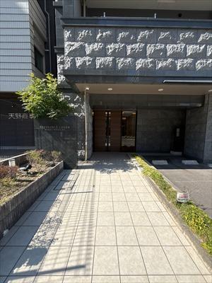 マンション入口