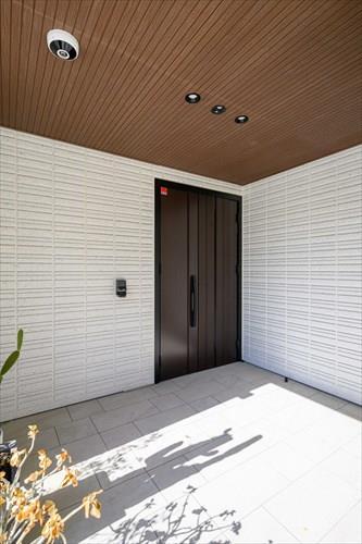 玄関ポーチ【2026年2月撮影】