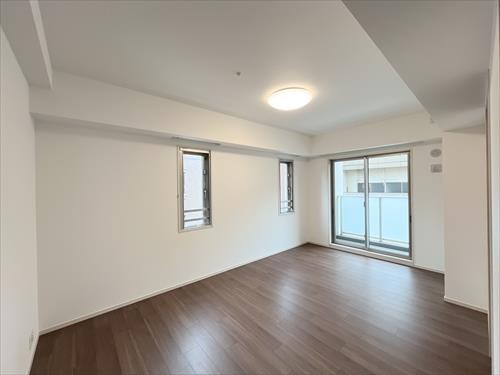 北側洋室(約9.5帖)