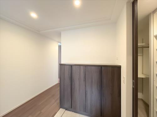 シューズボックス