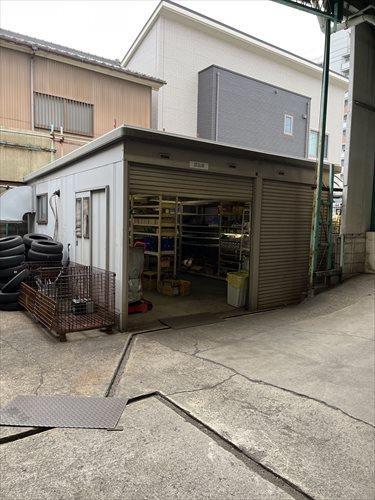 工場内部８