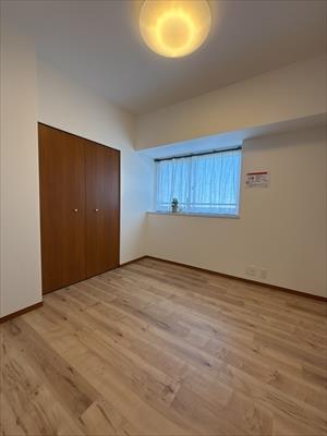 洋室5帖（北側）