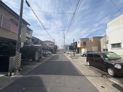 南側前面道路