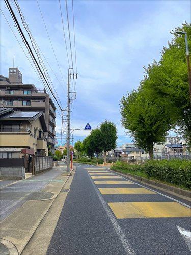 東側前面道路　北方向
