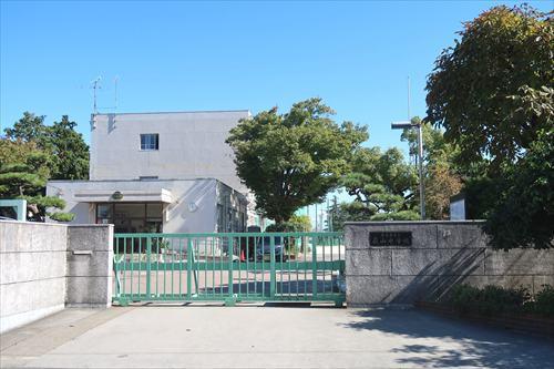 名古屋市立萩山中学校まで1350m