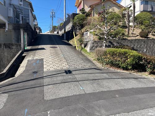 前面道路1（南東）