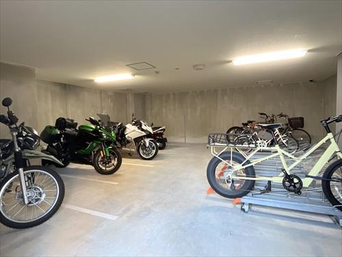 駐輪場・バイク置場