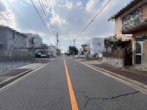 前面道路(2026年10月撮影)