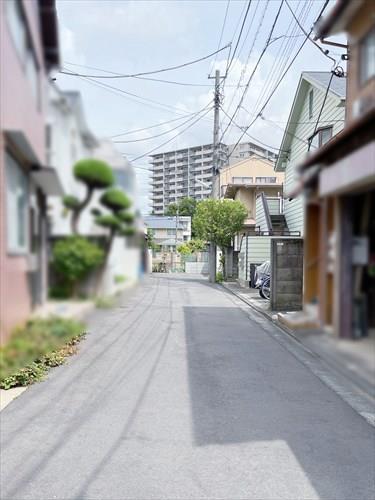 現地前道路