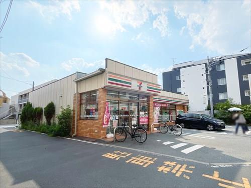 セブンイレブン西荻北店(480m)