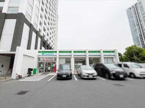 ファミリーマート港南四丁目店(340m)