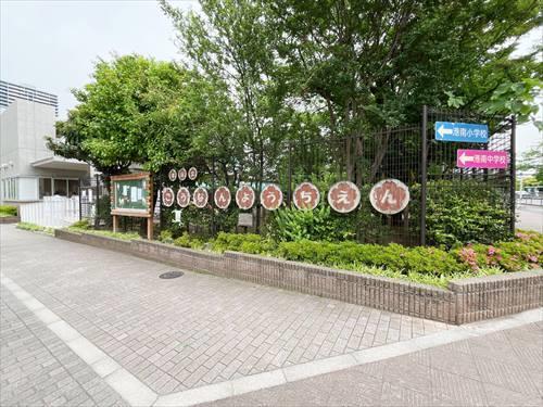 港区立港南幼稚園(500m)