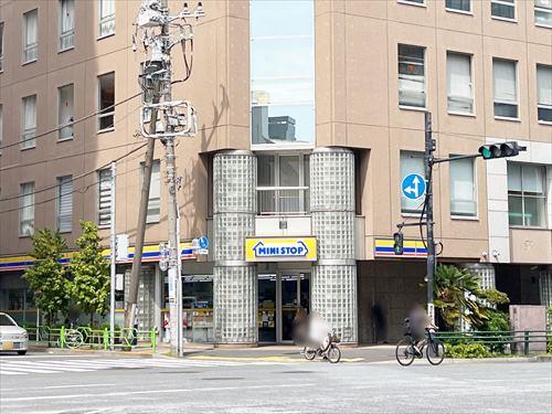 ミニストップ日本橋馬喰町2丁目店280m