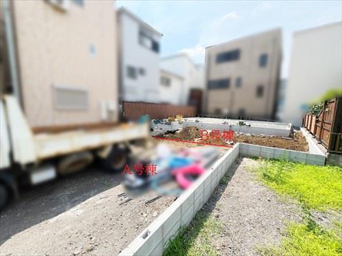 建築中の外観(2025年8月撮影）