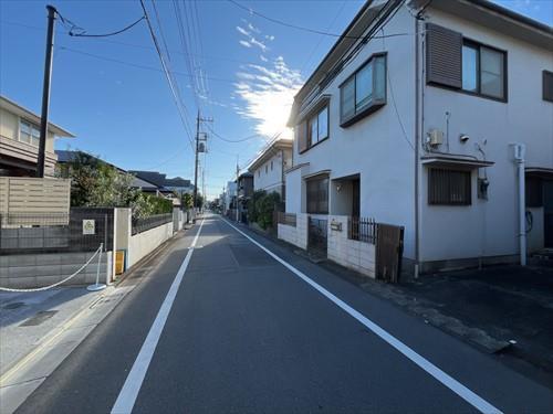 前面道路含む現地（2025年11月撮影）