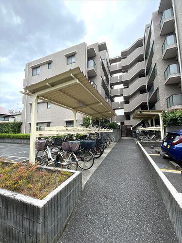 駐輪場