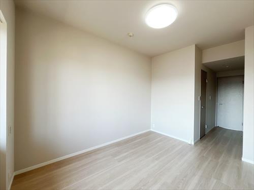 洋室約6帖(南側)