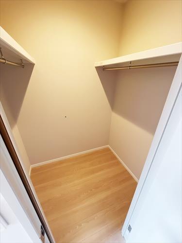 WIC（洋室約6帖南側）