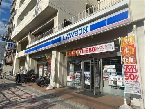 ローソン東三国店