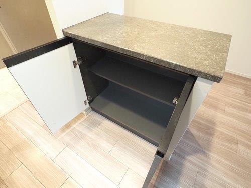キッチン カウンター収納