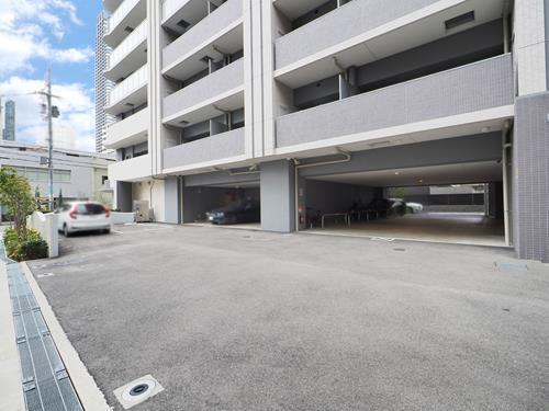 【共用部】駐車場