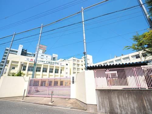 大阪市立上福島小学校 440m