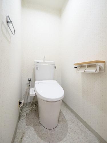 温水洗浄便座トイレ