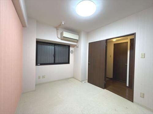 納戸（約6.0帖）