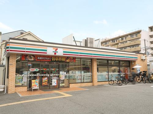 セブンイレブン大阪沢之町2丁目店160m