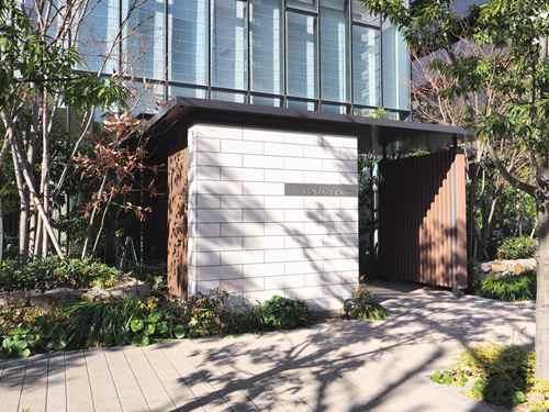 【共用部】エントランスアプローチ