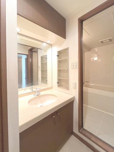 洗面所_独立洗面化粧台