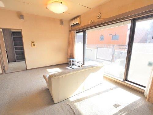 リビングダイニング