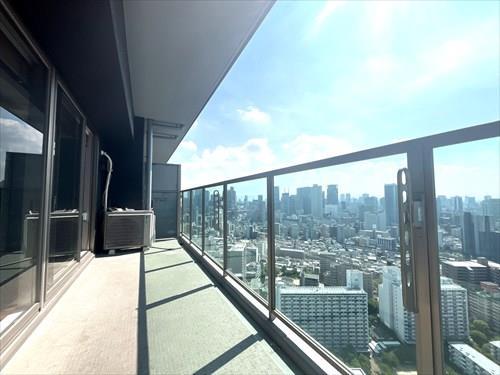 南側バルコニー