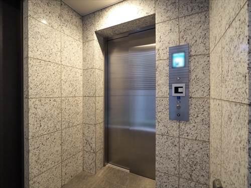 エレベーターホール