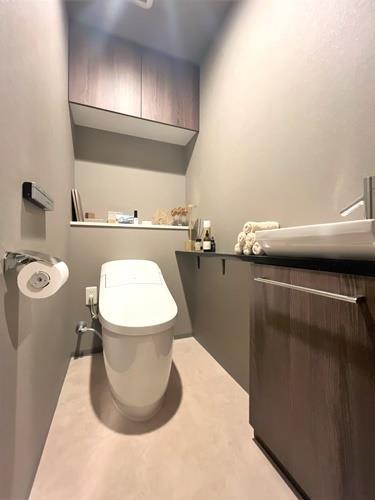 温水洗浄便座トイレ