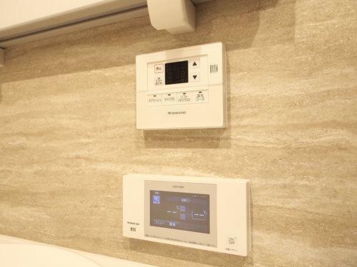 浴室_ミストサウナ・ 給湯リモコン