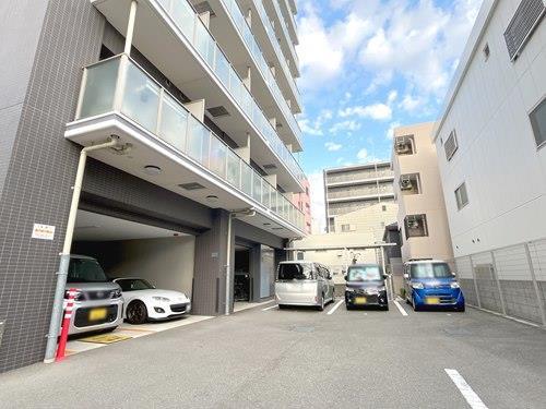 【共用部】駐車場