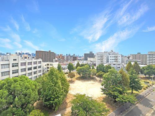 南東向きバルコニーからの眺望