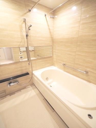 浴室_追焚・ミストサウナ・暖房乾燥機完備