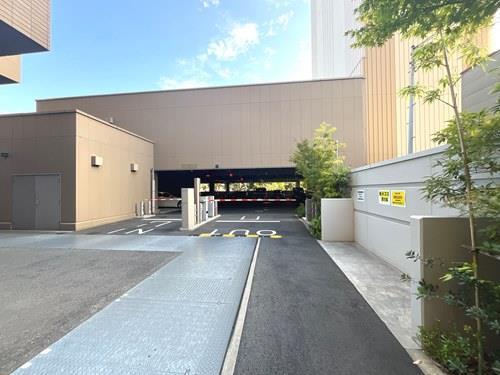 【共用部】駐車場