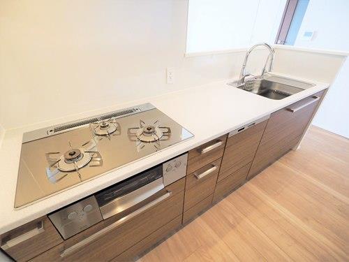 キッチン（食洗機・ディスポーザー完備）