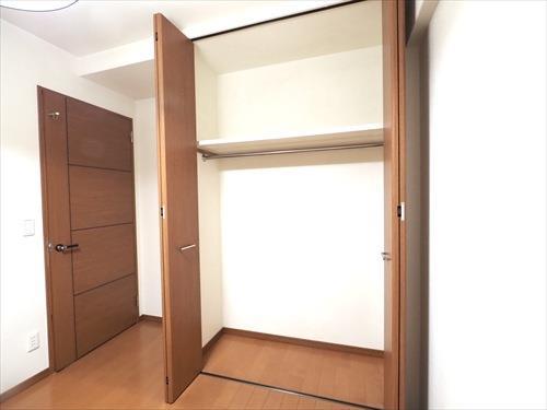 洋室（約5.2帖）