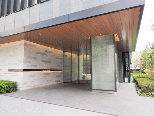 【共用部】エントランスアプローチ