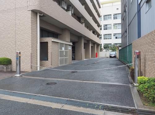 【共用部】駐車場