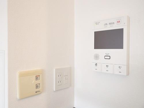 モニター付きインターホン・床暖房